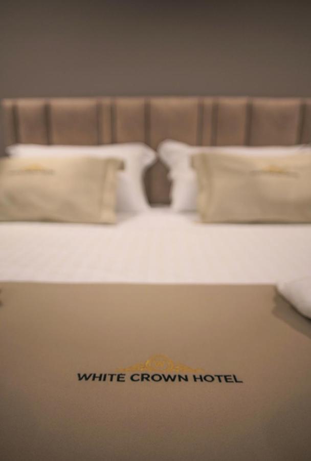 White Crown Hotel Kamez Екстер'єр фото